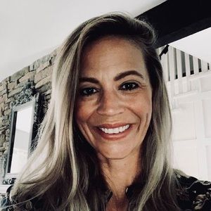 Meet your Posher, Robyn